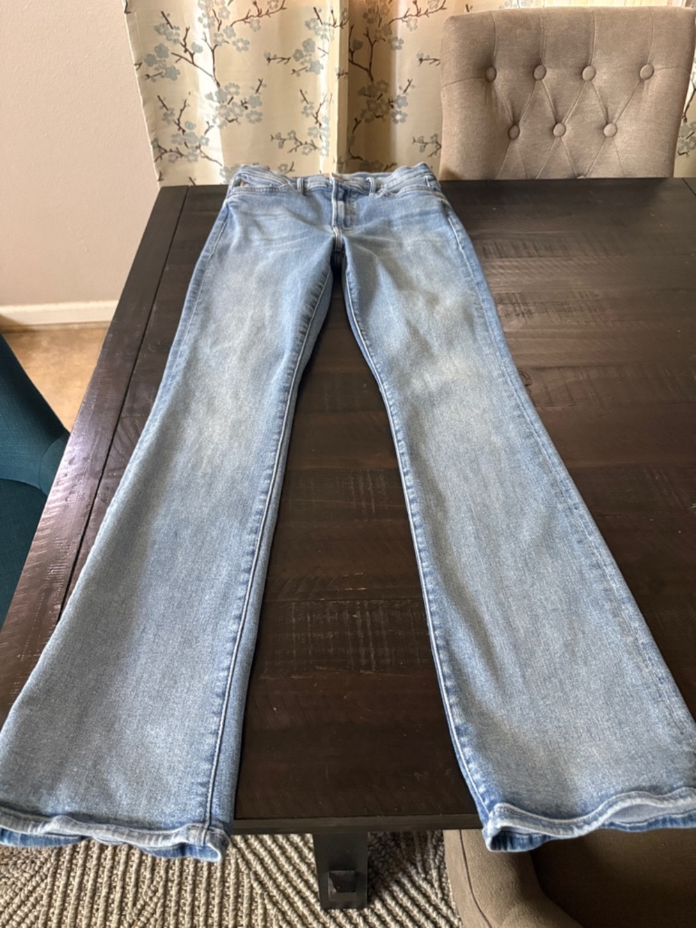 MOTHER The Outsider Sneak Light Blue Flare Jeans